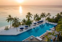 Others 7 Emerald Faarufushi Resort and Spa CACHE transfer included