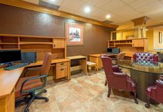 Lainnya 7 Louisville North