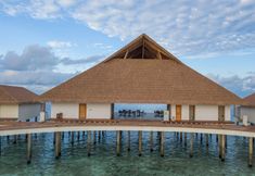 Others 7 Cinnamon Velifushi Maldives CACHE transfer included