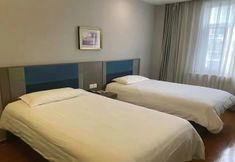 Others 6 Motel 168 (Dezhou Railway Station Pedestrian Street Square)
