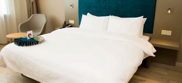 Others 5 Home inn Selected(Qiqihar Chinese medicine hospital High-speed railway station hotel)