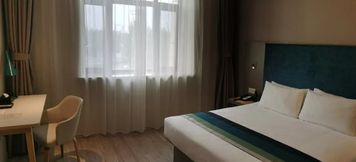 Others 6 Home inn Selected(Qiqihar Chinese medicine hospital High-speed railway station hotel)