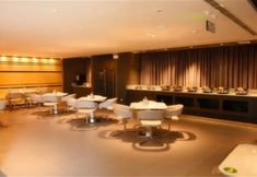Others 5 Jinjiang Inn (Yining Railway Station West Building Materials City)