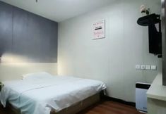Others 4 7-days Chain Hotel (Cuiwei Store Qinghe Middle Street Beijing)