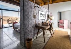 Others 5 The Desert Grace, Gondwana Collection Namibia (PTY