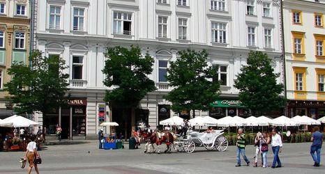 Others 2 THE SPISKI PALACE