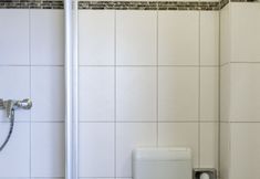 Khác 7 LebensQuelle am Checkpoint Charlie