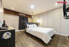 Khác 4 HOTEL BIZ TM