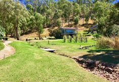 Others 6 Araluen Villas