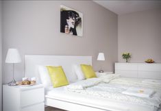 Others 5 Oxygen P&O Apartments