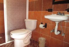 기타 6 Hotel Makarios