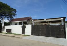 Others 7 Cleon Villas Pension