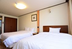 Others 7 Utopia Hotel