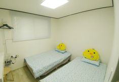 Others 4 Naru Hostel Hongdae Private - Hostel