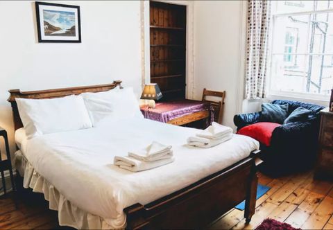 Others Traditional Apartment Over the Meadows Sleeps 10