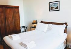 Others 4 Traditional Apartment Over the Meadows Sleeps 10