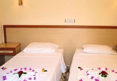 Others 2 Celik Apartments