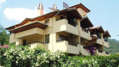 Others 4 Celik Apartments