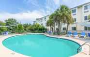 Lainnya 7 Microtel Inn & Suites by Wyndham Carolina Beach