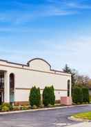 null Red Roof Inn Indianapolis East (ex. Americas Best Value Inn Indy East)