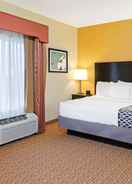 null La Quinta Inn and Suites Stillwater