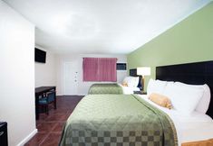 Others 5 Executive Inn and Suites Eagle Pass (ex Knights Inn and Suites Eagle Pass)