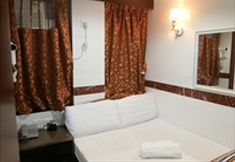 Others 4 Singapore Hostel