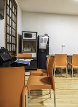 Lainnya 4 Kubik Hotel (ex H2 Caceres Hotel)