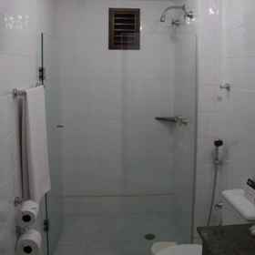 Hotel Harbor Saint Michel 1, Hotel Bacacheri Airport (BFH)