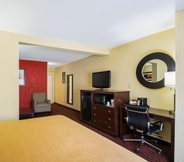 Others 6 Quality Inn and Suites Hagerstown