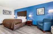 Khác 4 Days Inn and Suites by Wyndham Oxford