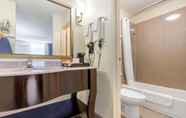 Others 5 Days Inn and Suites by Wyndham Oxford