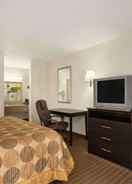 null Days Inn by Wyndham Port Royal/near Parris Island