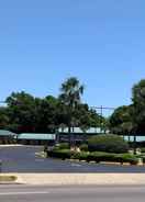 null Super 8 by Wyndham Pensacola West (Ex. Super Inn)