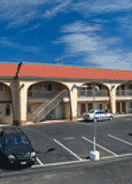 null Salinas Inn (ex. Americas Best Value Inn)