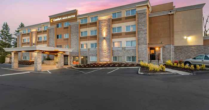 Lain-lain Comfort Inn and Suites Tigard near Washington Square