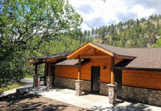 Others 3 State Game Lodge at Custer State Park Resort