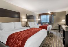 기타 5 Comfort Inn and Suites Tigard near Washington Square