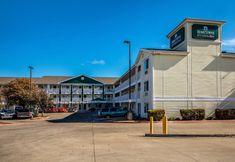 Lainnya 7 HomeTowne Studios Austin