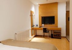Others 7 GreenTree Inn Tangshan Qianxi Bus Terminal Express Hotel