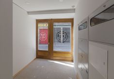 Others 5 Oporto Local Studios (ex BO Almada 166)