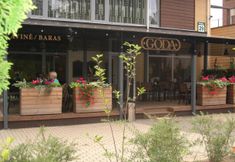 Others 2 Goda (Half Board)