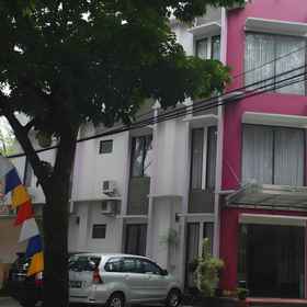 ラティフインホテル 1, バンドン計画ギャラリーホテル