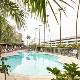 Best Western Inn & Suites San Diego - Zoo/SeaWorld Area 1, Hotel Pusat Sains Reuben H. Fleet