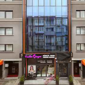 Second Suit Hotel Bakirkoy 1, Khách sạn Makbul