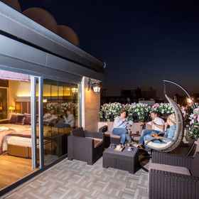 Beyond Style Hotel 1, タクシー乗り場ホテル