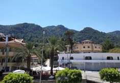 Others 5 Demircioglu Apart