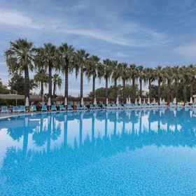 Asteria Collection Side 1, โรงแรม & ที่พัก Geris Bucagi