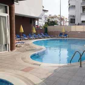 Polat Tatil Evleri 1, Paradis Sitesiホテル