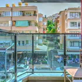 Avlion Hotel 1, Hotel Red Castle